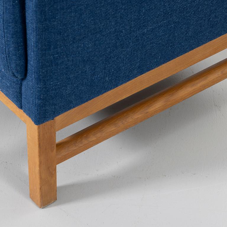 Erik Ole Jørgensen, sofa, "EJ 1522", Fredericia Furniture, Denmark.