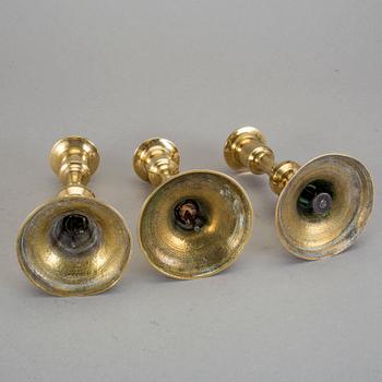 LJUSSTAKAR, 6 st, mässing, 1800-talets andra hälft.