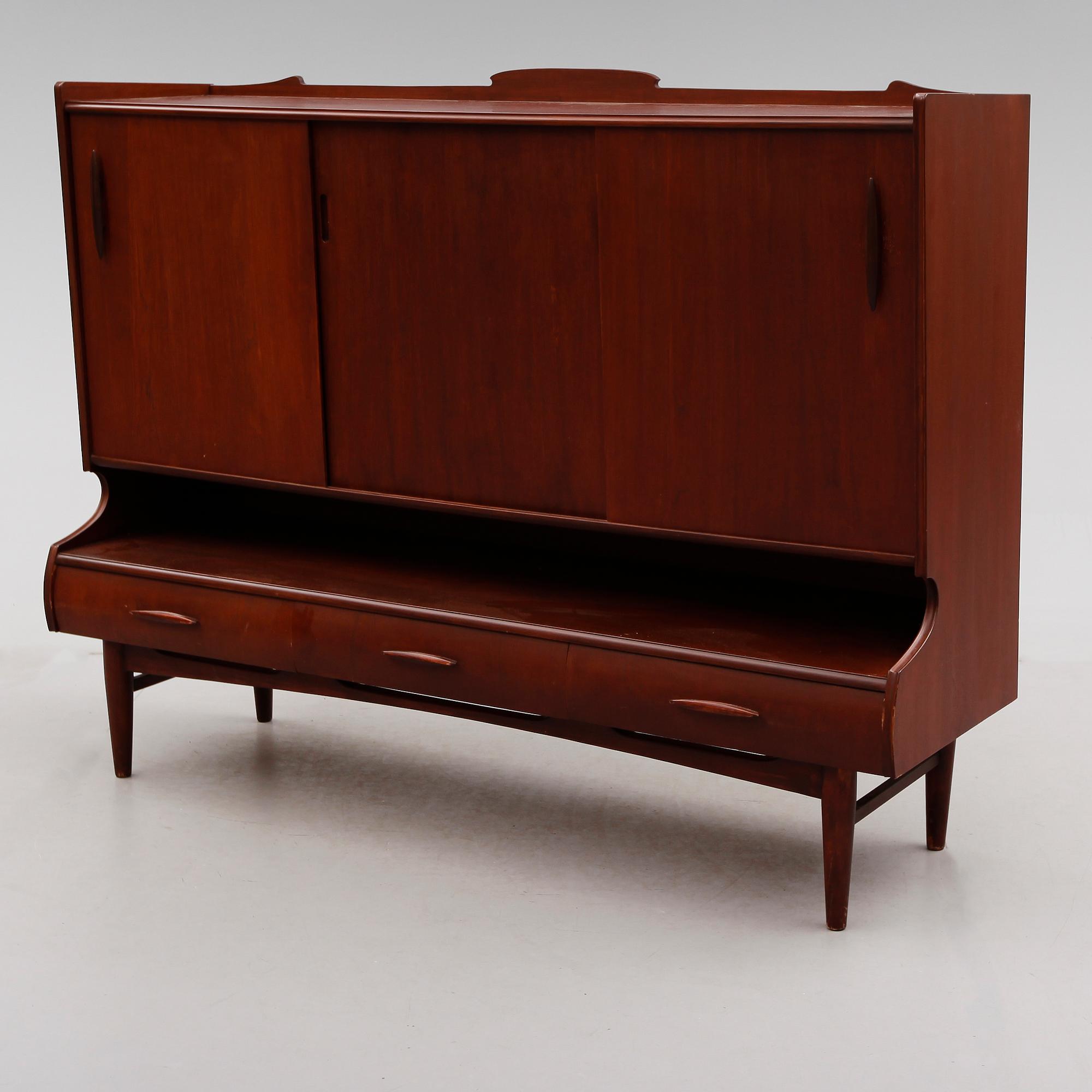 SIDEBOARD, 1900-talets andra hälft.