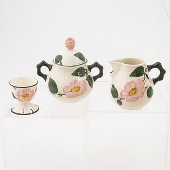 A Villeroy & Boch 'Wild Rose' service, (27 pieces).