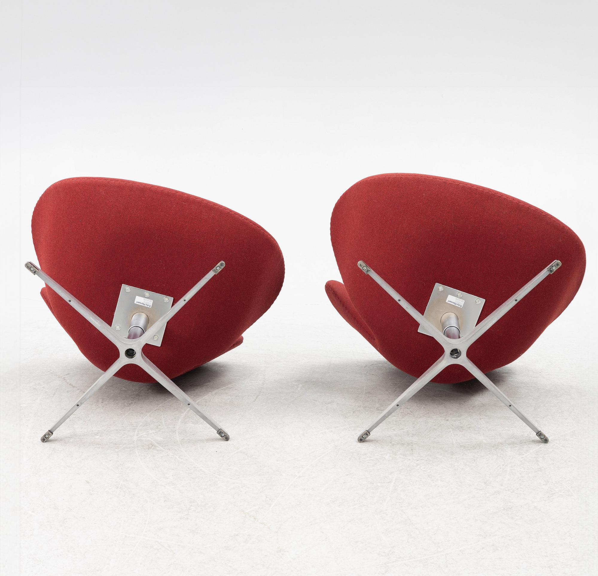 Arne Jacobsen, armchairs, a pair of "Swan", for Fritz Hansen, Denmark, 2004.