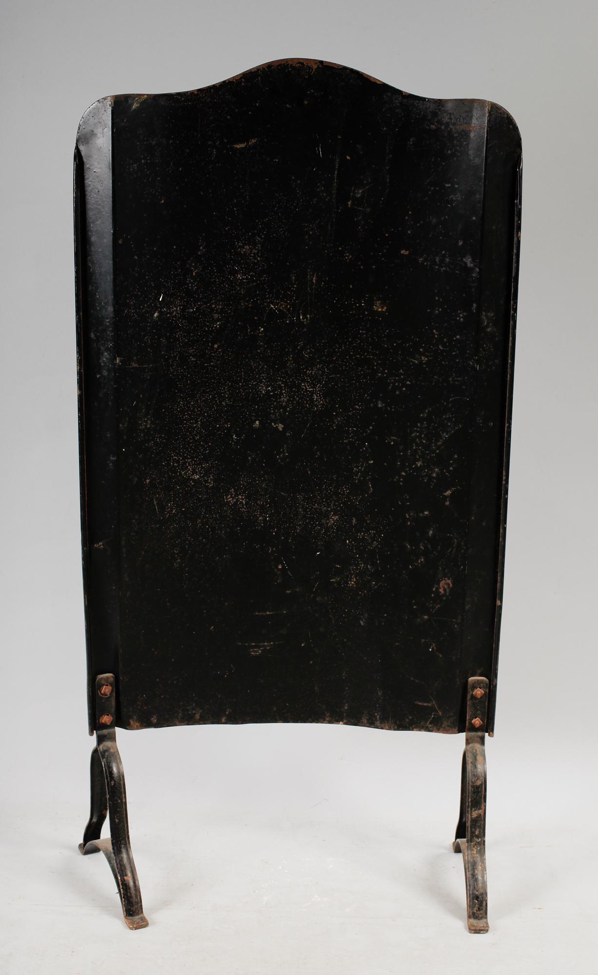 BRASSKÄRM, plåt, 1900-talets första hälft.