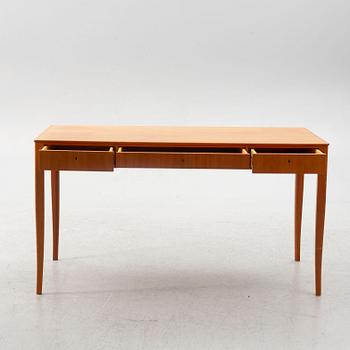 Carl Malmsten, skrivbord "Nya Guldheden" Åfors möbelfabrik 1900-talets andra hälft.