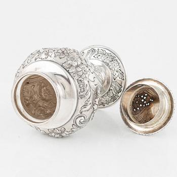 Charles Stuart Harris, sockerruska, silver, London 1902. Nyrokoko.