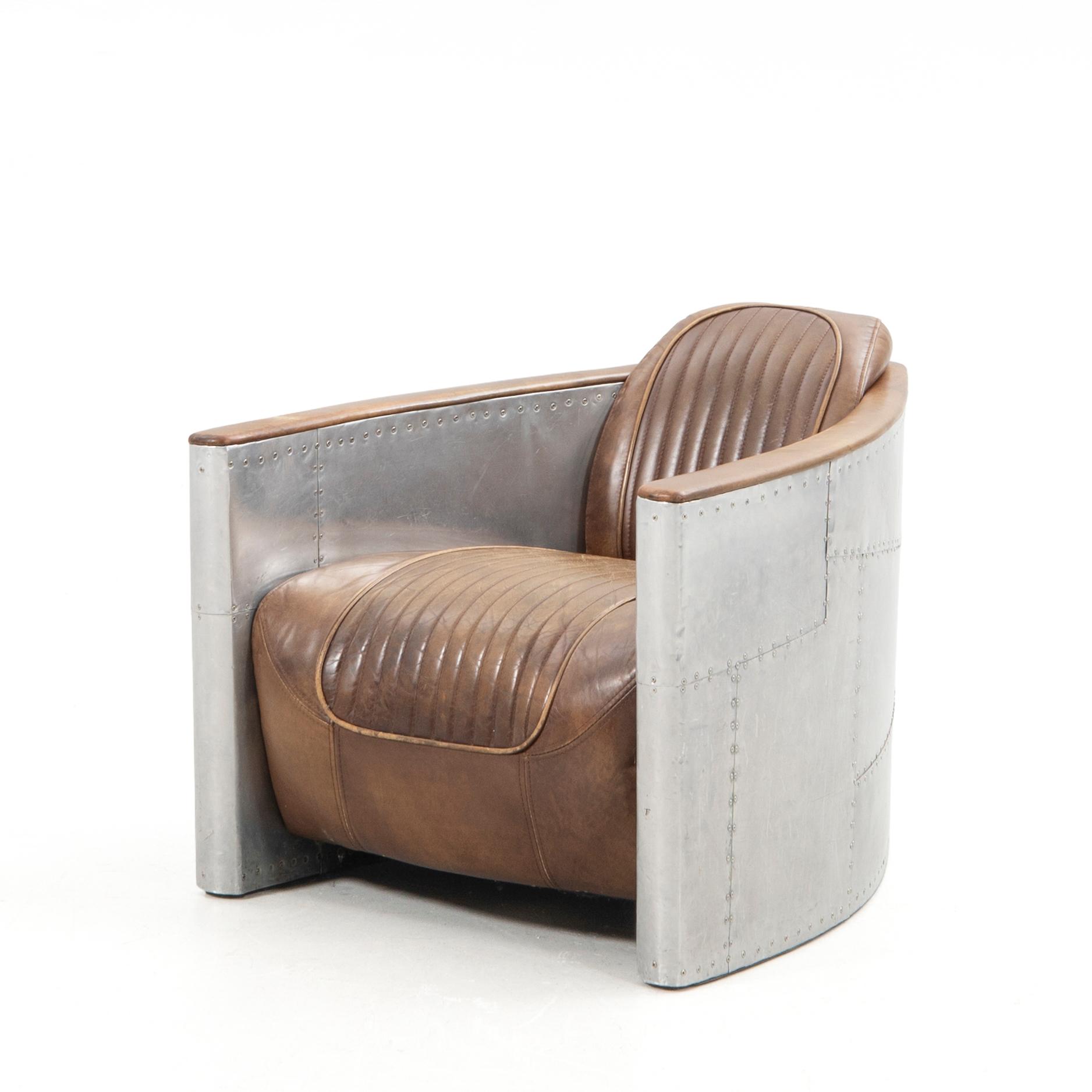 Timothy Oulton, armchair, "Tomcat", Artwood, 21st century.