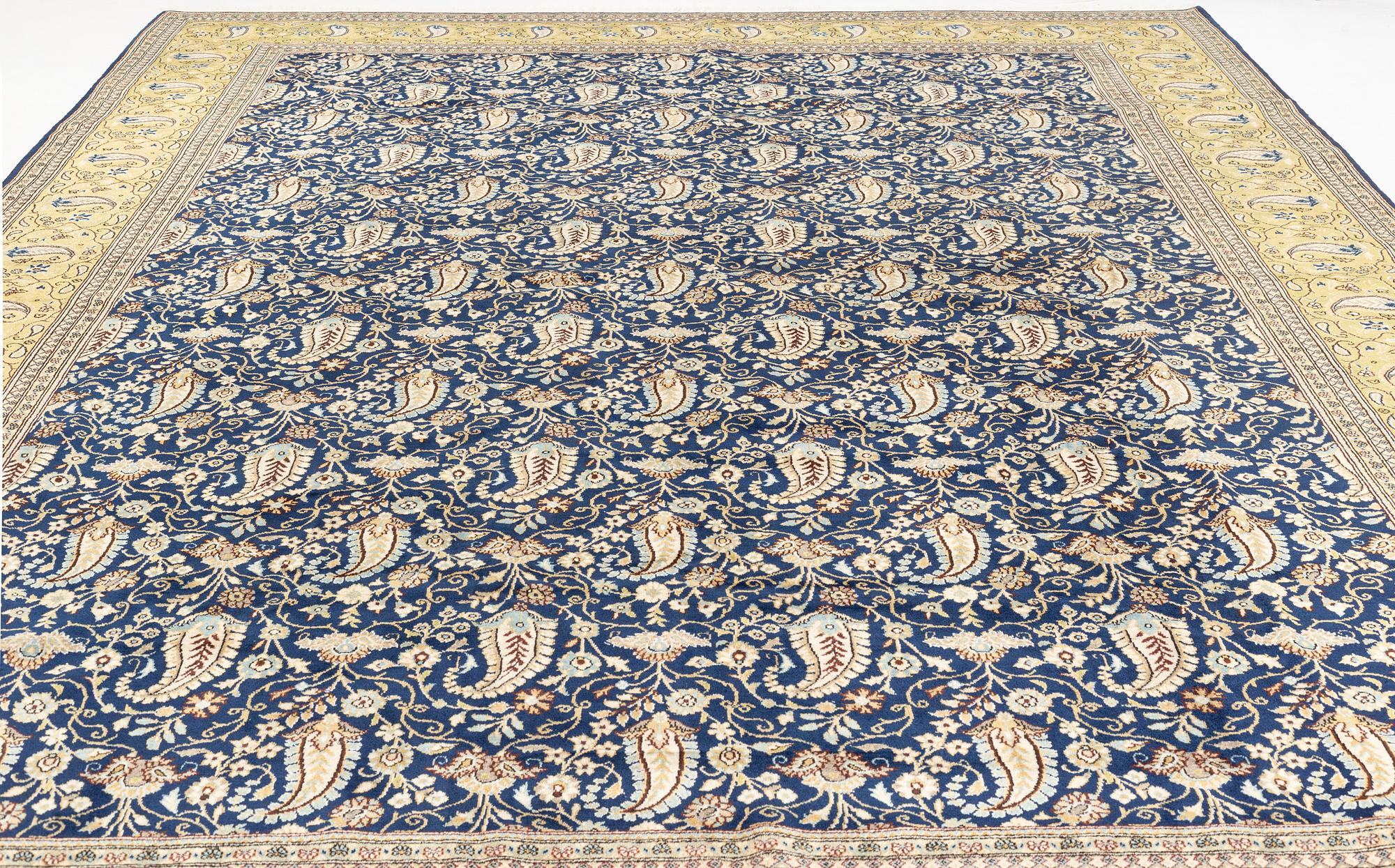 A Qum carpet, ca 494 x 340 cm.