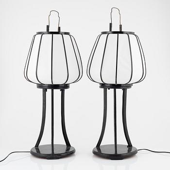 A pair of Japanese  tablelamps / Andon lamps, 20th century.