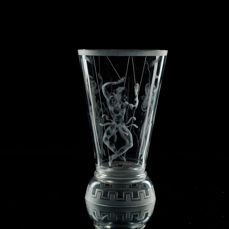 A Vicke Lindstrand engraved glass vase, Orrefors 1931.