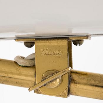 Paavo Tynell, A mid-20th-century '9227' table lamp for Idman, Finland.