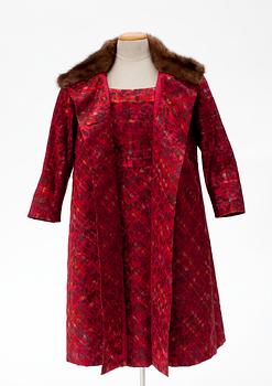 A Jaques Heim/Märthaskolan ensemble, coat and dress, 1963/64.