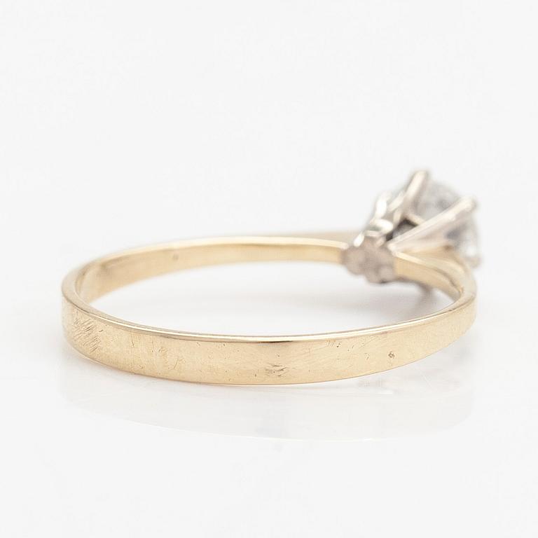 A 14K gold ring with a brilliant cut diamond approx. 0.40 ct.