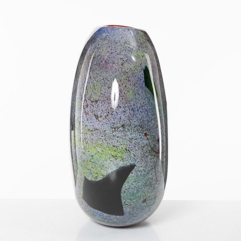 Jan-Erik Ritzman, a glass vase, Transjö 1997.