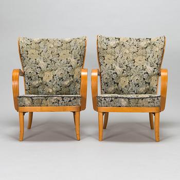 Werner West, a pair of 1930s/40s armchairs for Wilh. Schaumannin Vaneritehdas Oy, Jyväskylä, Finland.