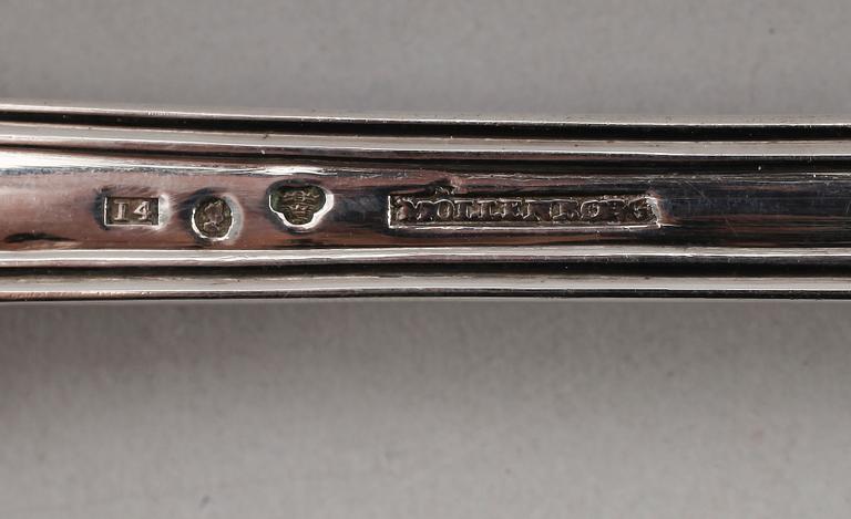 RAGUSKED, silver, Gustaf Möllenborg, Stockholm 1839. Vikt ca 180 g.