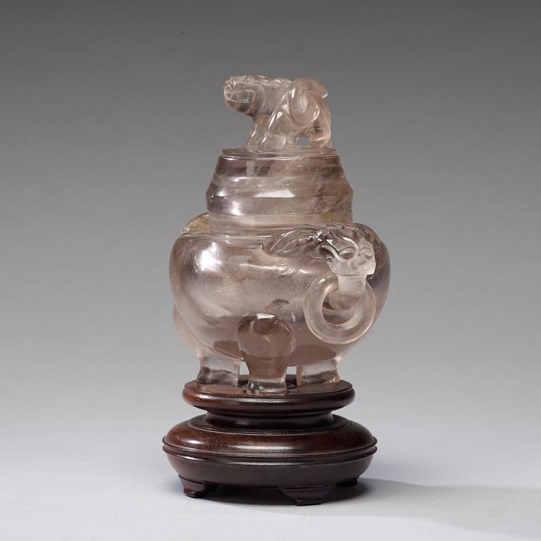 A rock chrystal censer with cover, Qing dynasty (1644-1912).