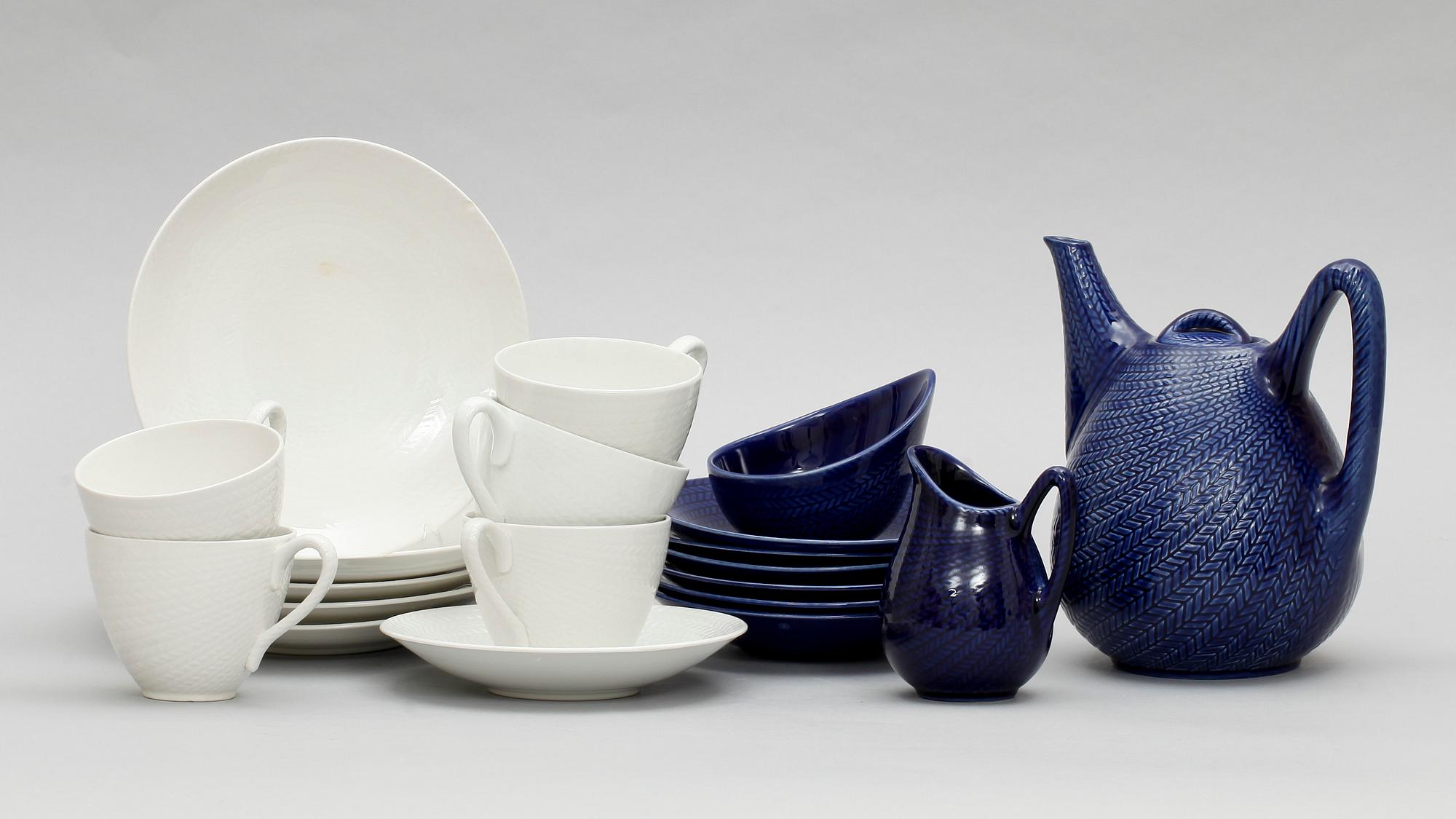 SERVISDELAR, 13 delar, "Blå eld", Hertha Bengtsson, Rörstrand.