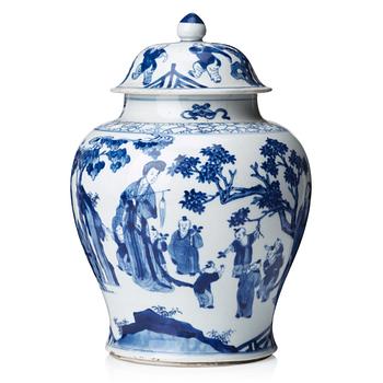 A blue and white 'ladies' jar with cover, Qing dynasty, Kangxi (1662-1722).