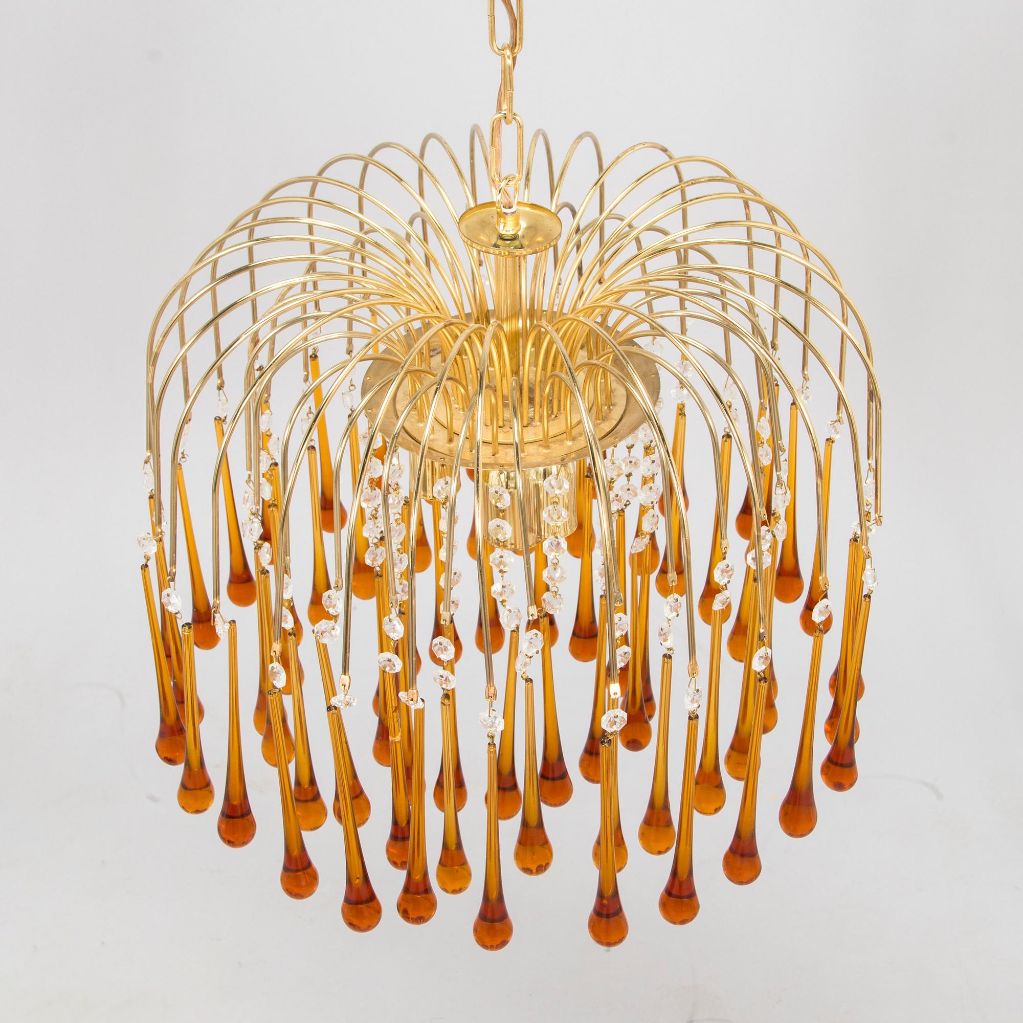 A Venini Murano ceiling lamp, 1960s/70s.