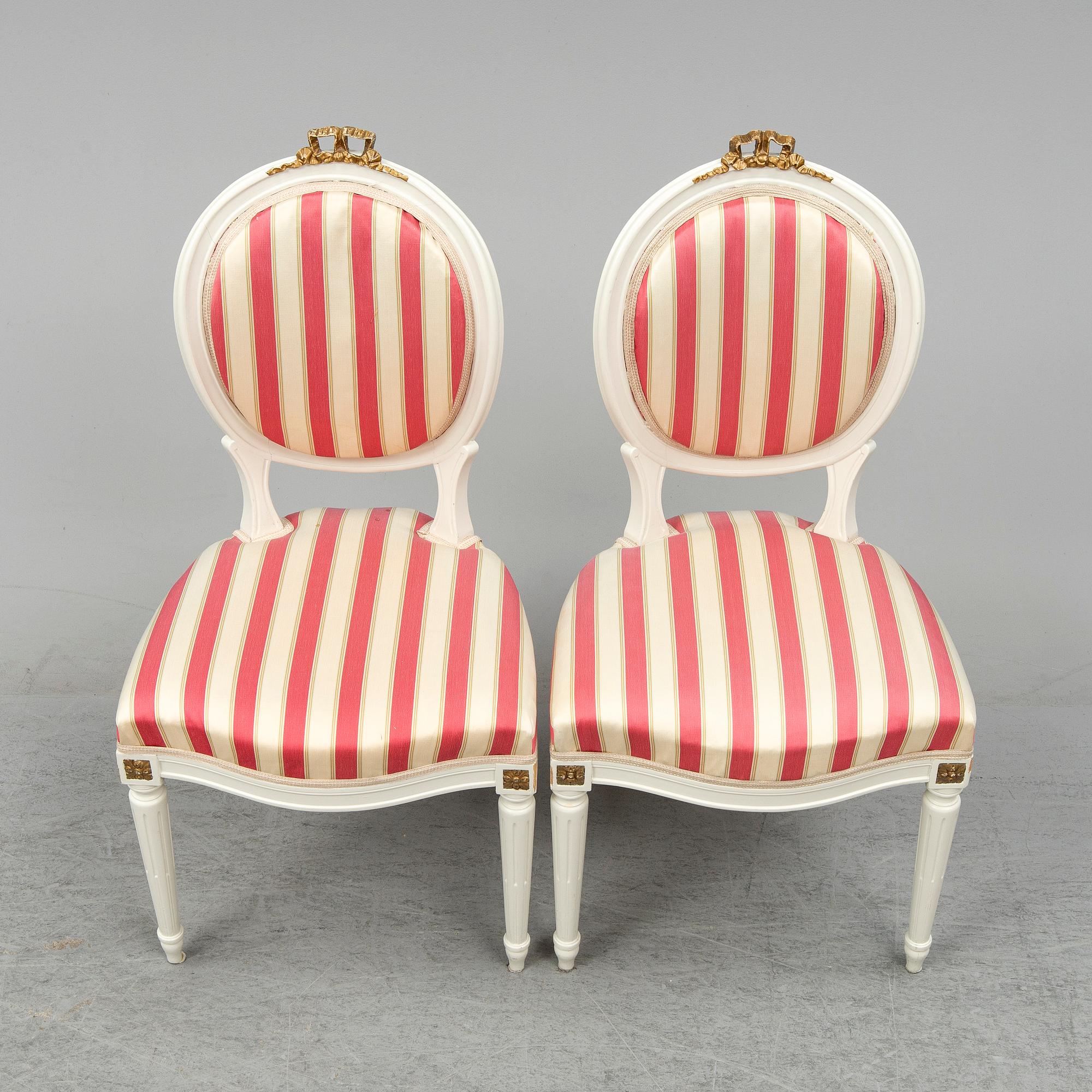 A set of 12 Swedish chairs, gustavian style, for NK (Nordiska Kompaniet), mid 20th century.