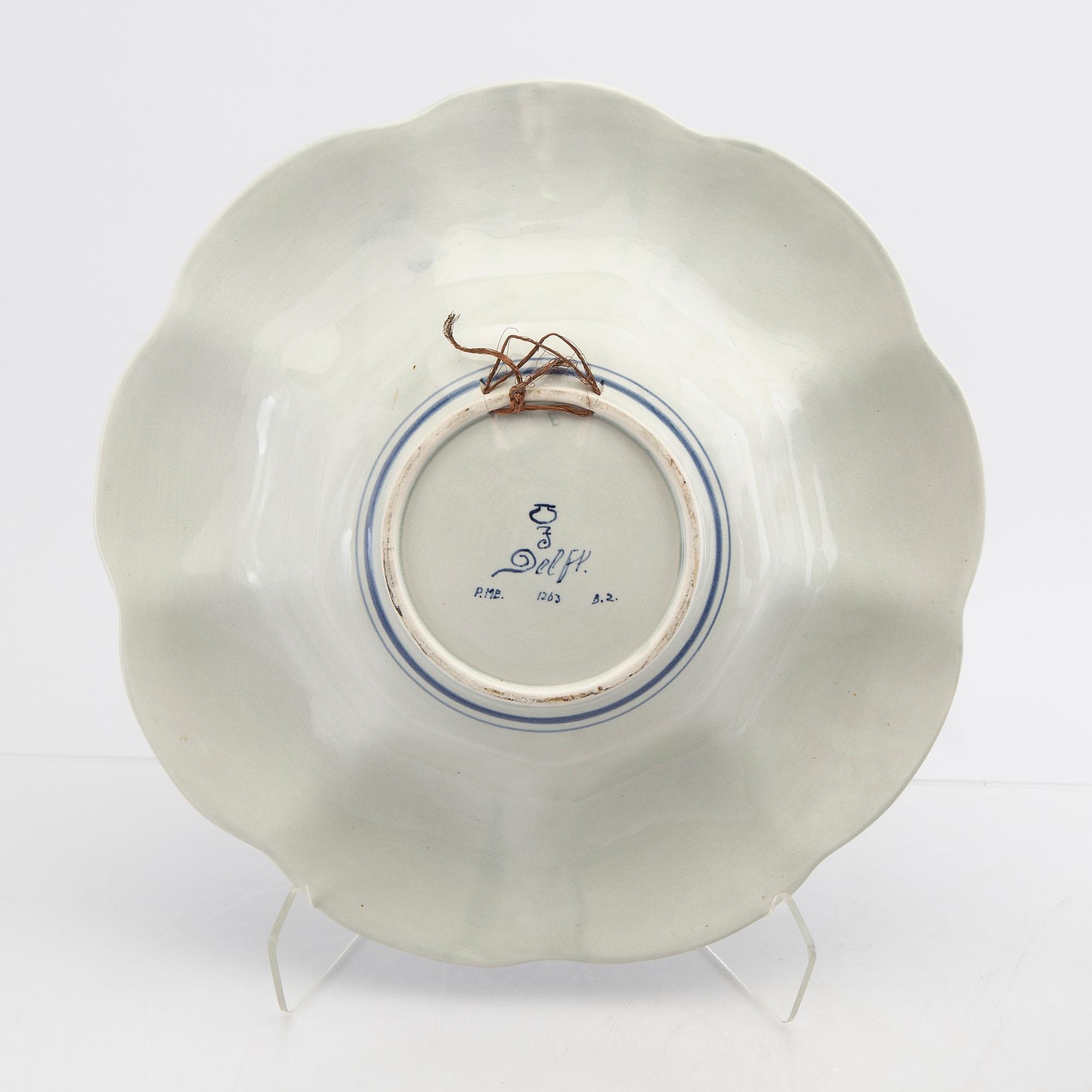 Dish and jug with lid Delft mid-20th century faience.