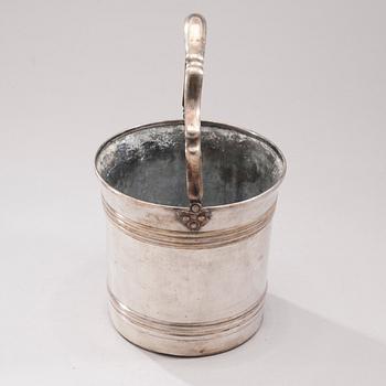 ISHINK / VINKYLARE, försilvrad koppar, troligen Sheffield, England 1800-talets första hälft.