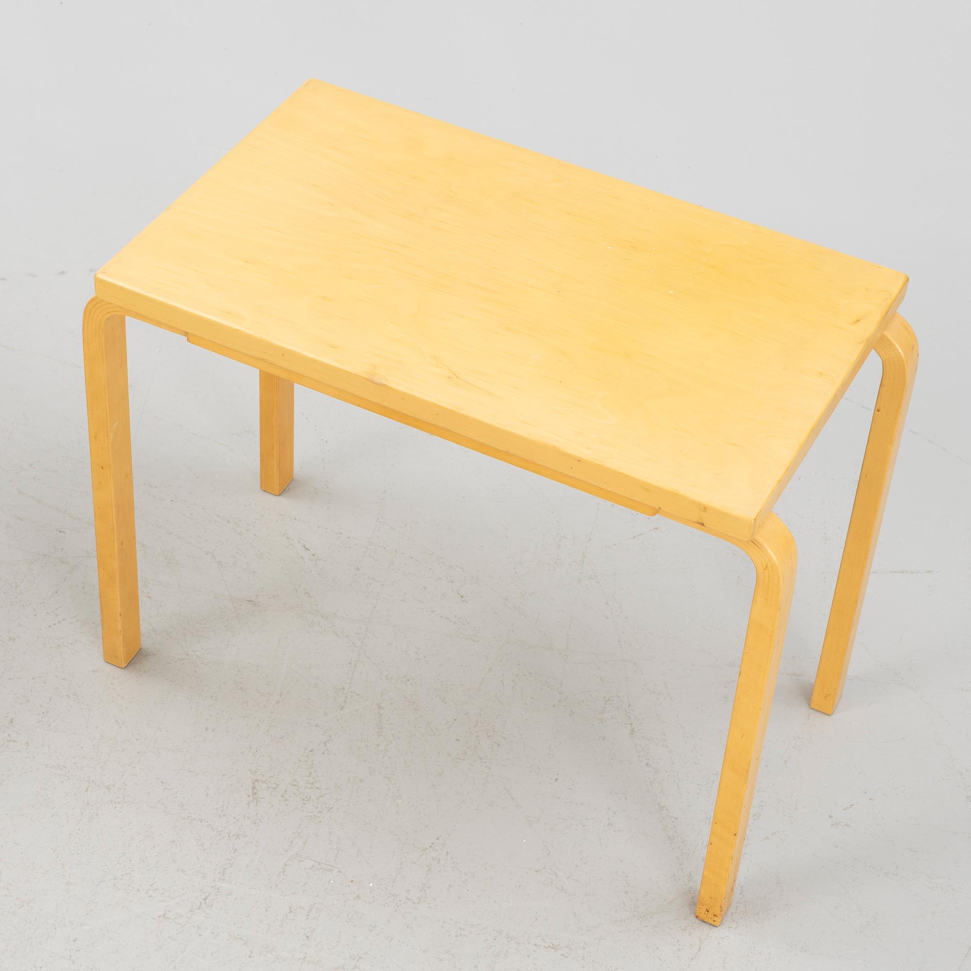 Alvar Aalto, satsbord, 3 delar, modell 88, Artek, Finland.