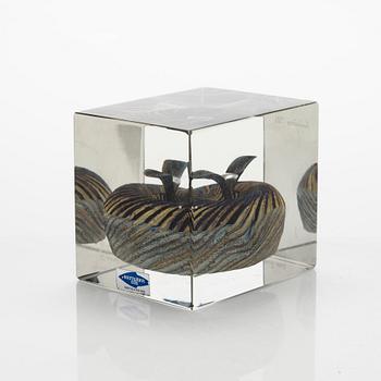 Oiva Toikka, vuosikuutio, signeerattu Oiva Toikka, Nuutajärvi 1980, numeroitu 716/1000.