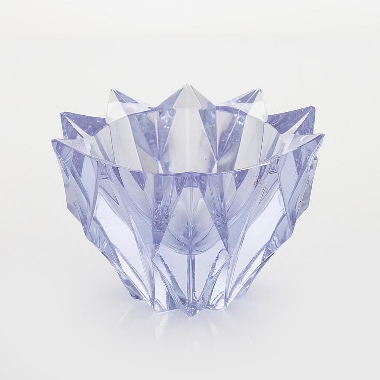 Aimo Okkolin, A 'Water Lily' bowl, signed Aimo Okkolin, Riihimäen Lasi Oy.