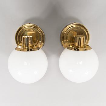 Klaus Michalik, A pair of 1980s wall lights, model 5586-25 for Thorn Orno.