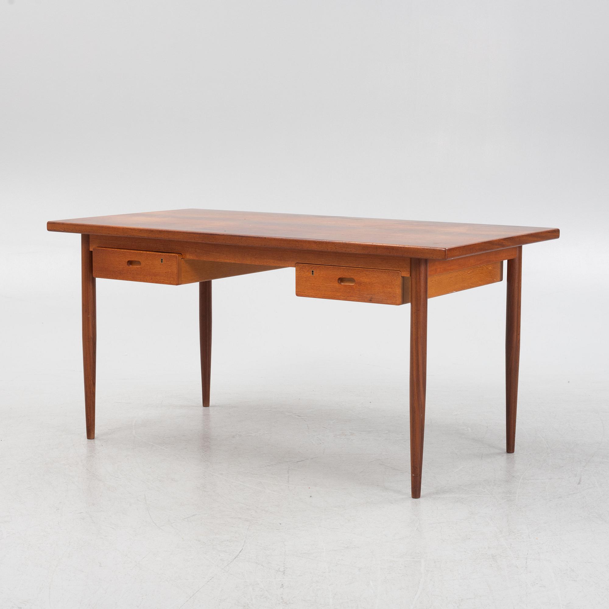 Skrivbord, Skandinavien, 1900-talets mitt.