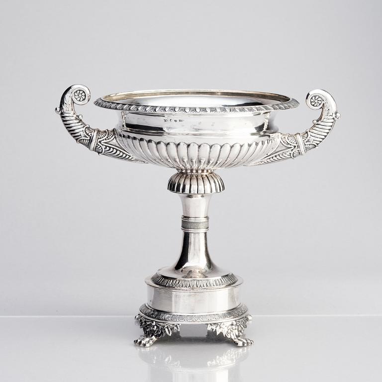 A Swedish silver bowl, mark of Gustaf Möllenborg, Stockholm 1829.