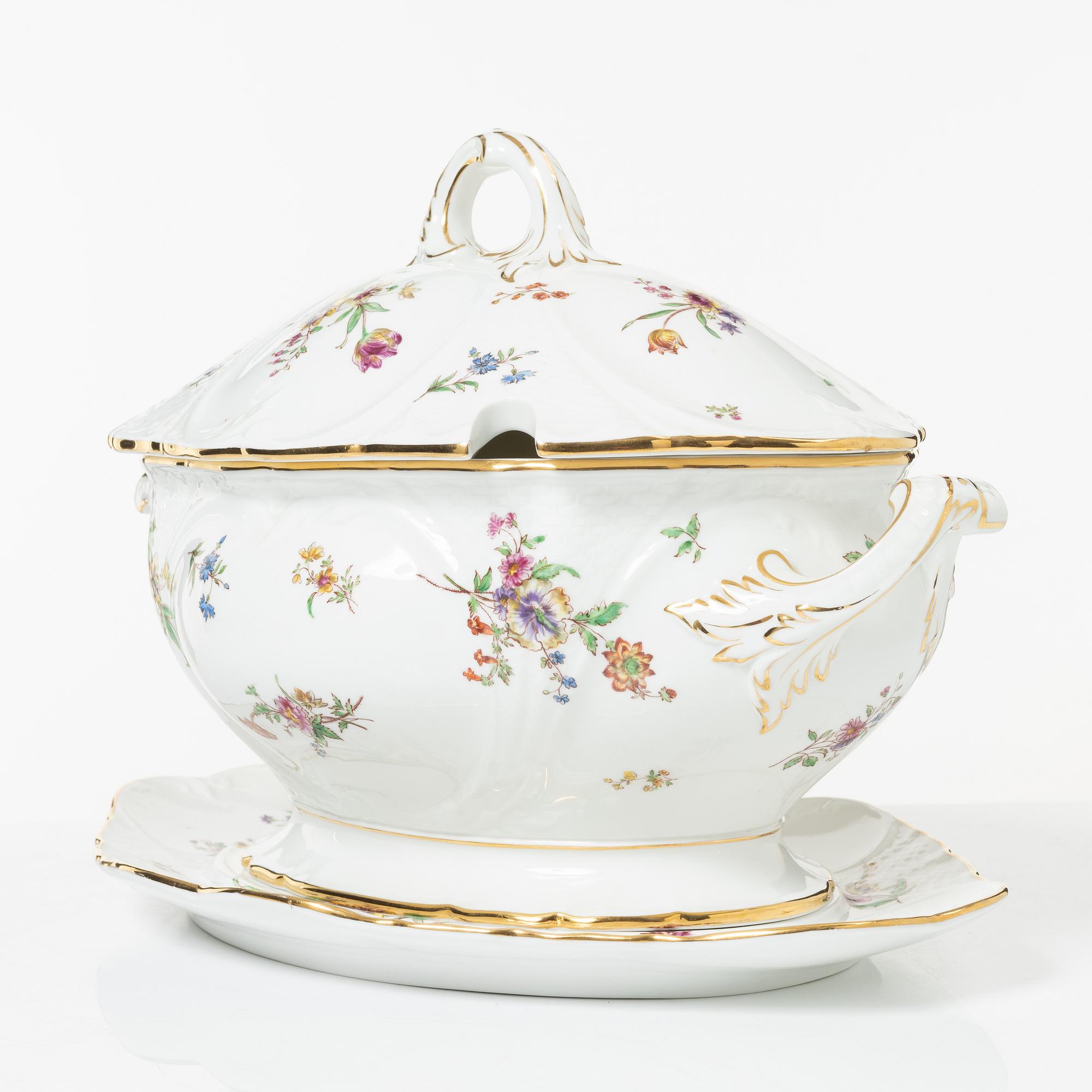 Servisdelar, 55st, porslin, Rörstrand, sent 1800-/tidigt 1900-tal.