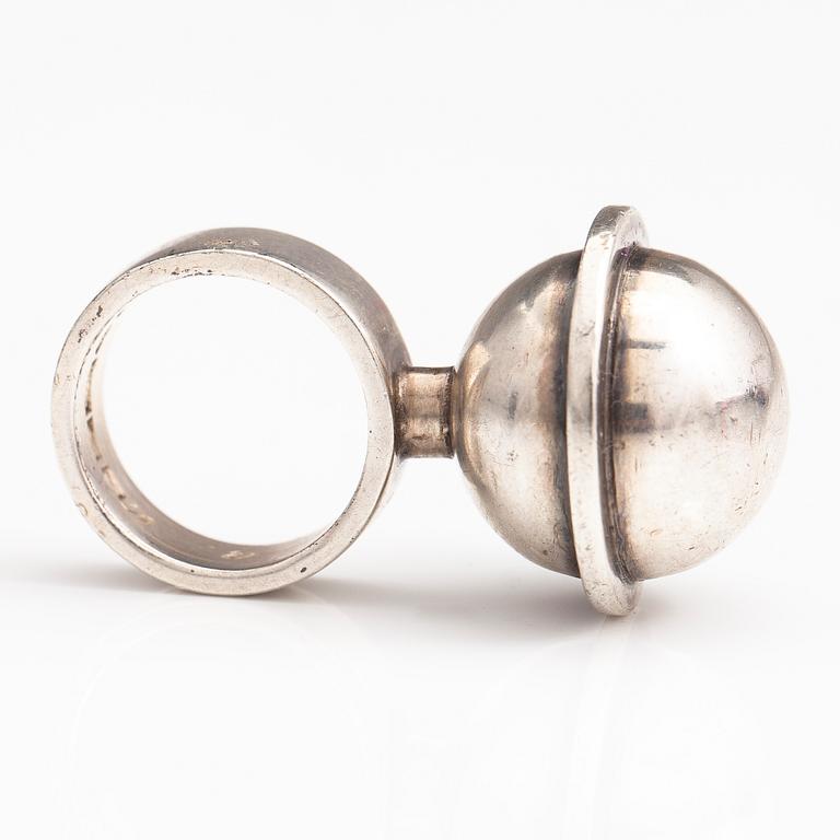 SORMUS, hopeaa. Pekka Sarvanto Aarikalle, Helsinki 1965.