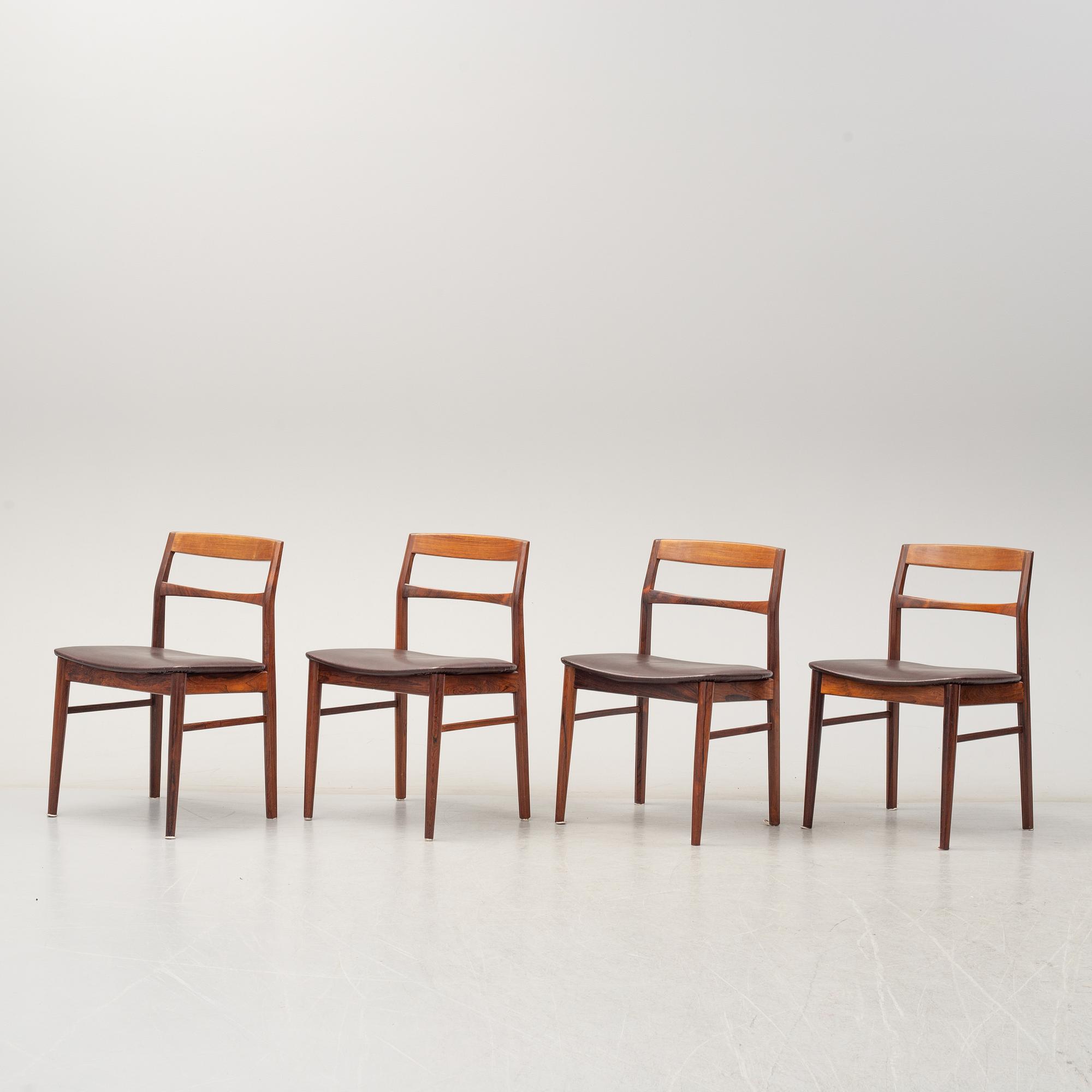 A second half of the 20th Century five piece dining suite, Vejle Stole & Möbelfabrik, Denmark.