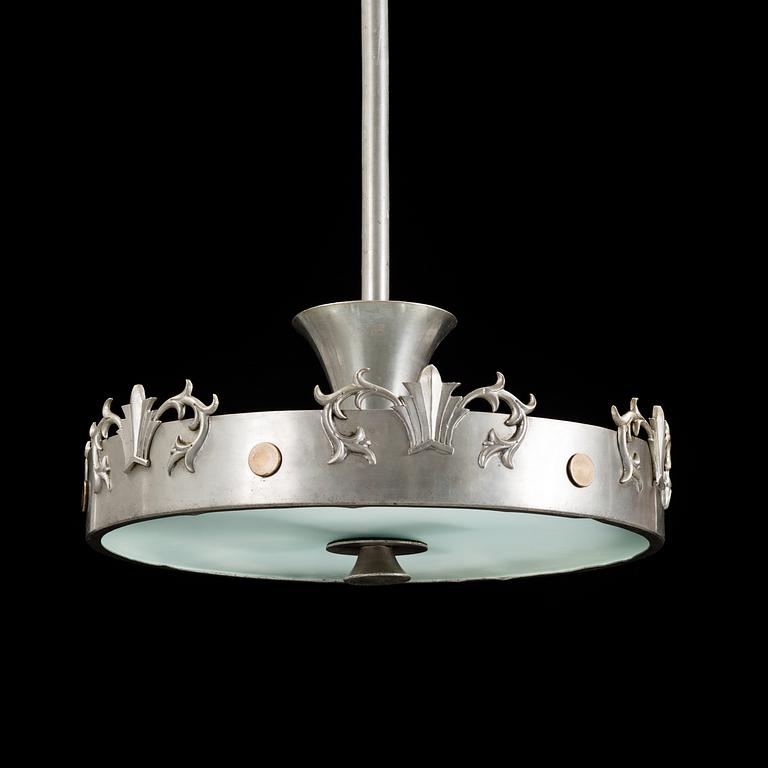 A 1920s / 1930s Art Deco pewter ceiling light. Height ca 90 cm.