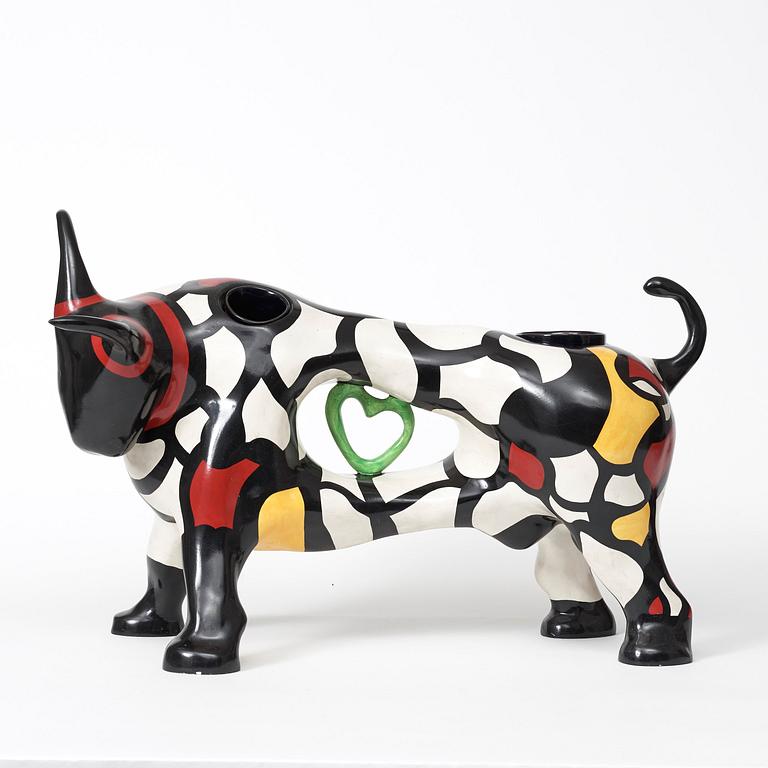 Niki de Saint Phalle, "Taureau Vase".