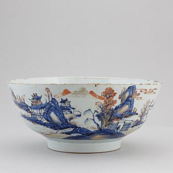 A large blue and white fish bowl/punch bowl, Qing dynasty, 18th Century.