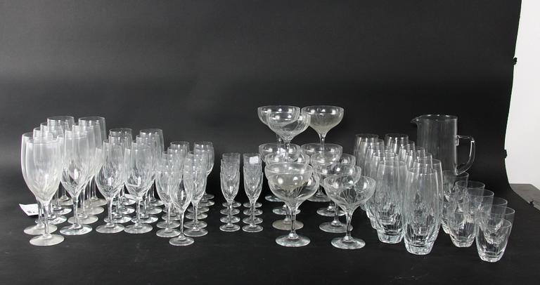 GLASSERVIS, 72 delar.