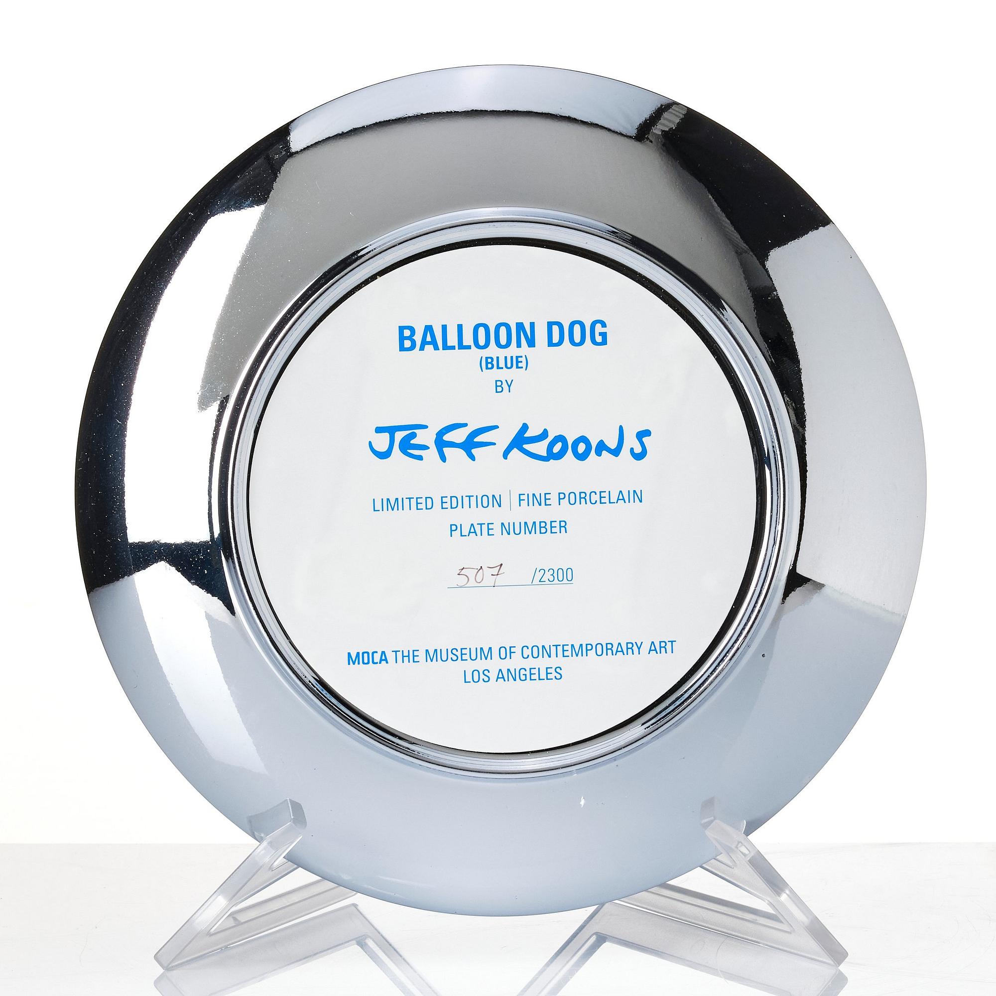 Jeff Koons, "Balloon Dog (Blue)".