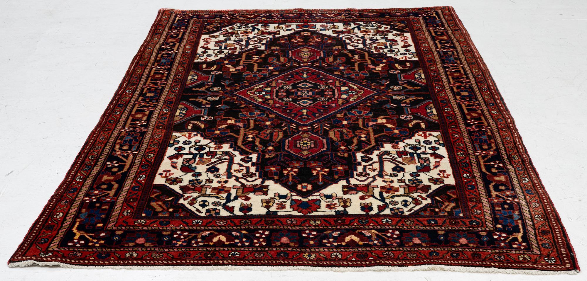 Nahavand, 271 x 164.