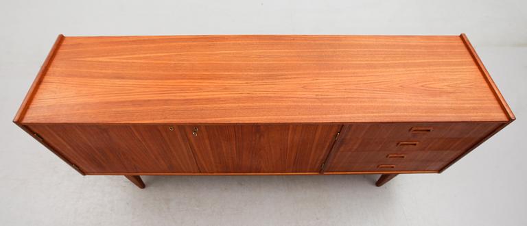 SIDEBOARD, 1900-talets andra hälft.
