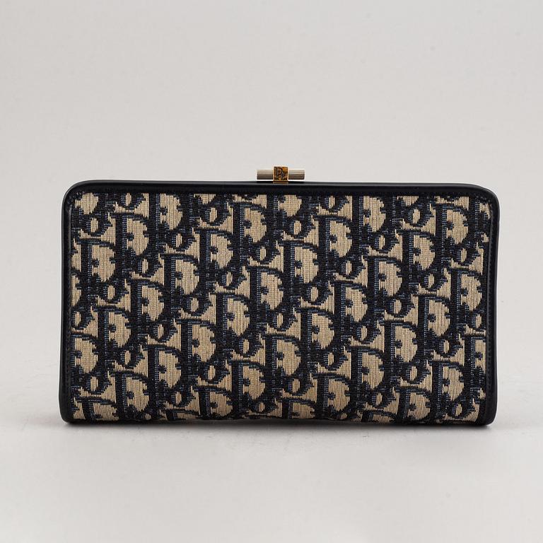 Christian Dior, 3 bags.