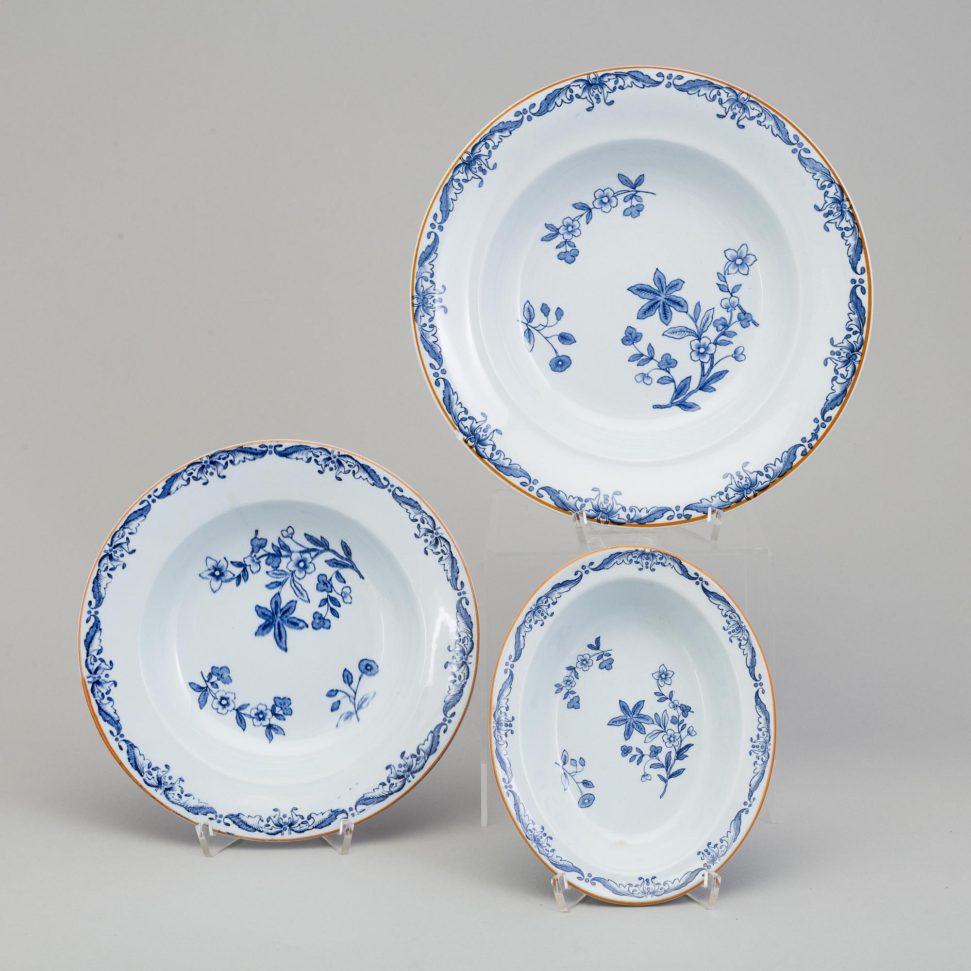 A 44 pieces of tableware, model "Ostindia" from Rörstrand.