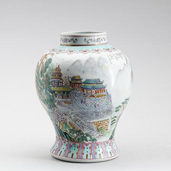 URNA, porslin, Kina, 1800-/1900-tal.