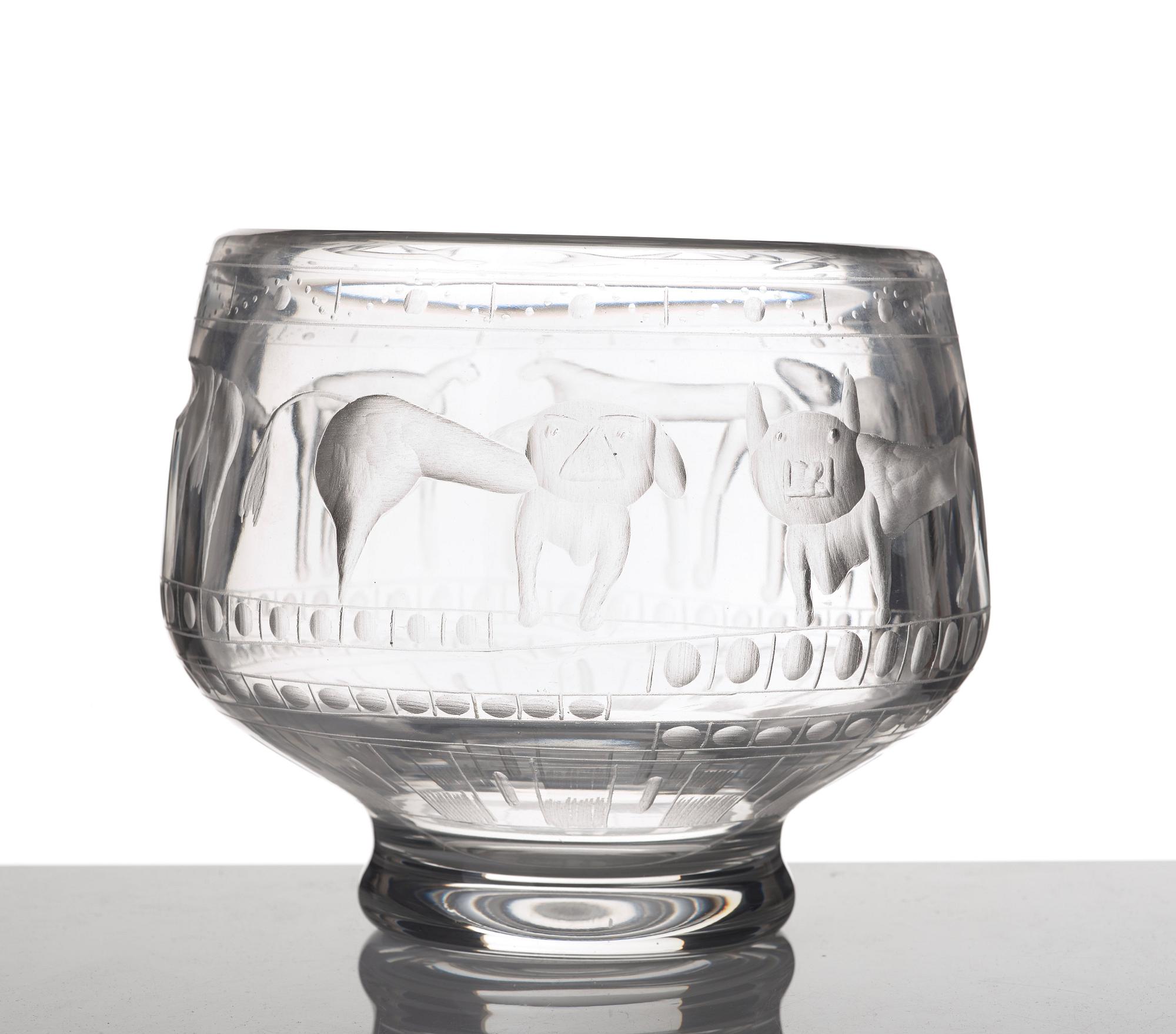 Erik Höglund, an engraved glass bowl, Boda, Sweden 1950's.