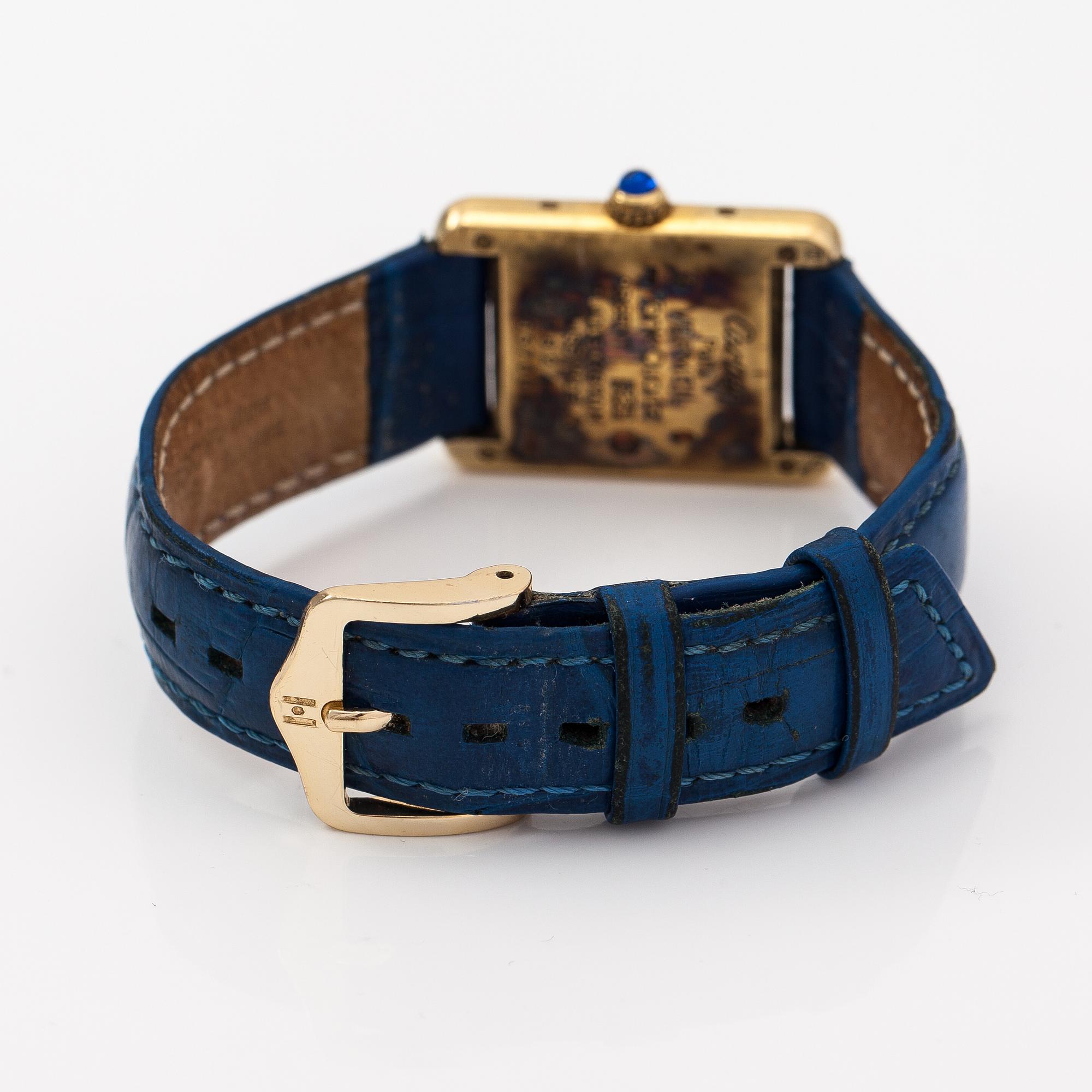 must de Cartier, Tank, rannekello, 21 x 20 mm.