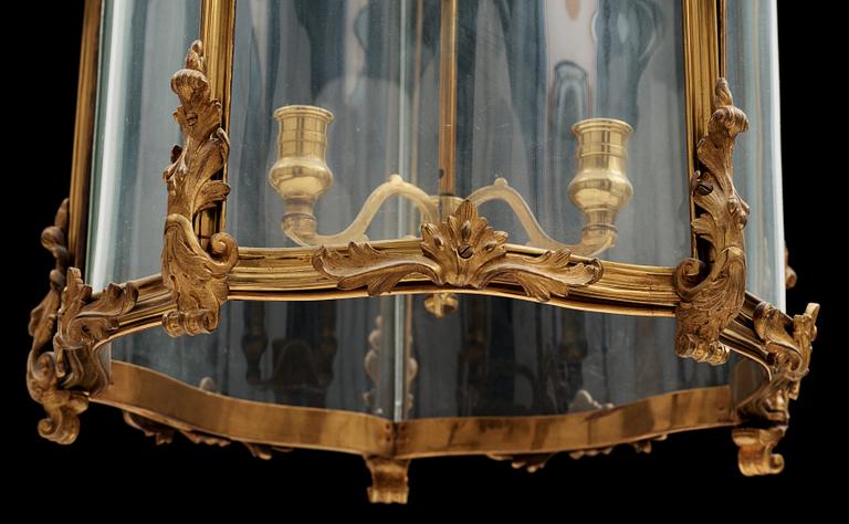 A Louis XV-style late 19th century three-light lantern.