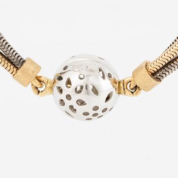 Ole Lynggaard, Charlotte Lynggaard, necklace 14K gold and silver with clasp in 18K white gold.