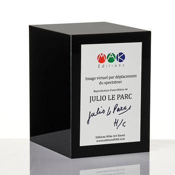 Julio Le Parc, Julio Le Parc, "Image virtuel par déplacement du spectateur".