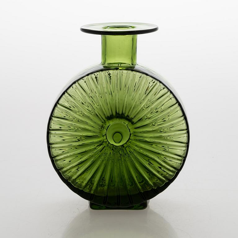 Helena Tynell, Sun bottle for Riihimäen Lasi Oy. In production 1964-1974.